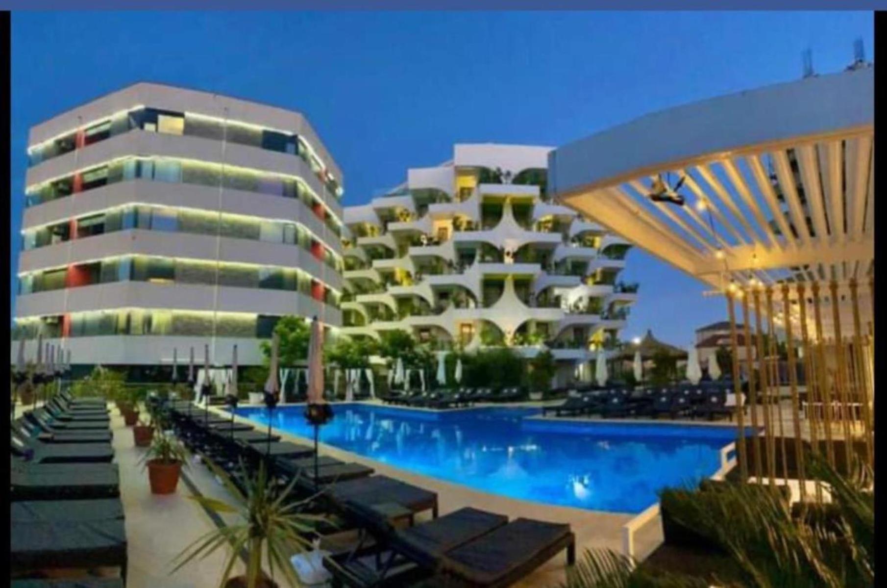Thomas Luxury Apartment Navodari Ngoại thất bức ảnh